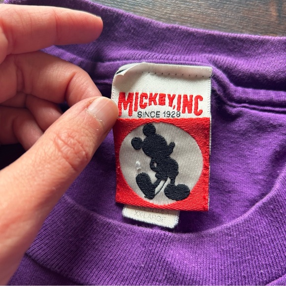 [Mickey, Inc] VTG 1996 WDW Tee - Picture 6 of 8
